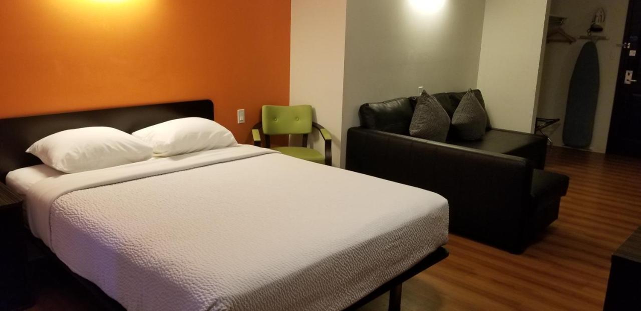Joys Inn Innisfail, Ab Exteriér fotografie