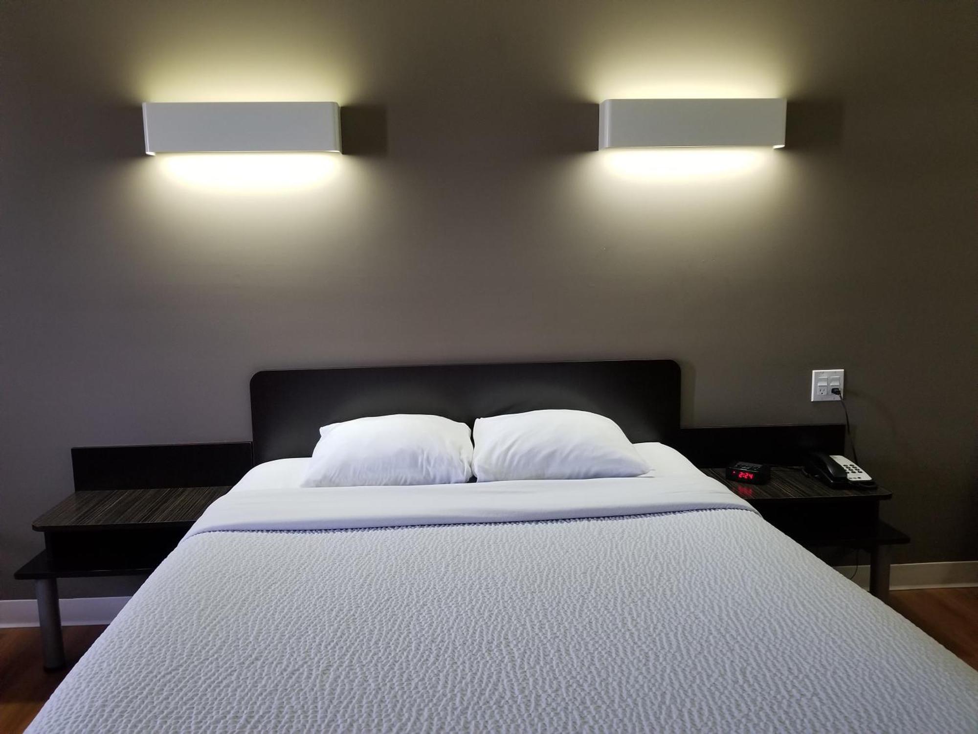 Joys Inn Innisfail, Ab Exteriér fotografie