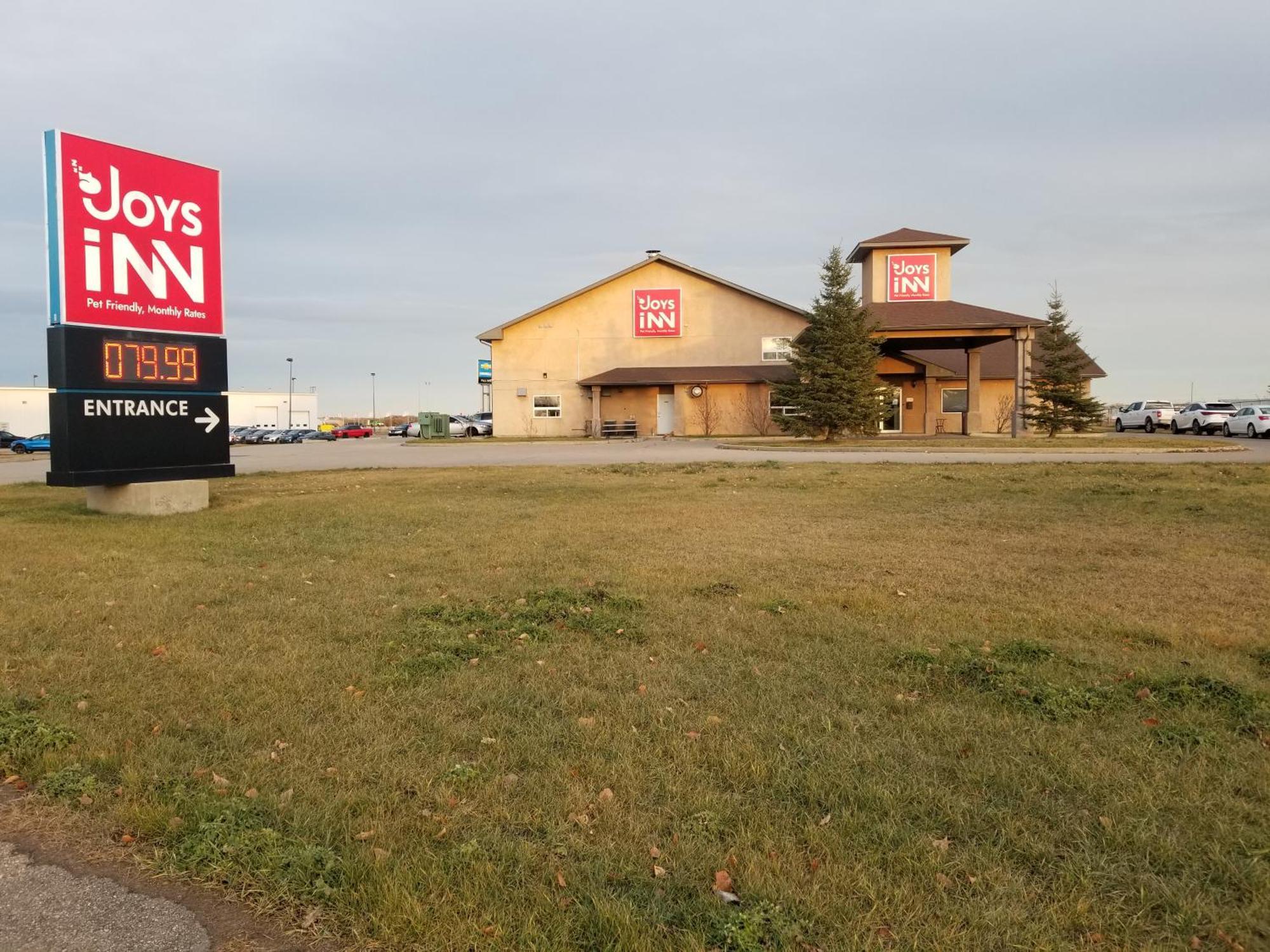 Joys Inn Innisfail, Ab Exteriér fotografie